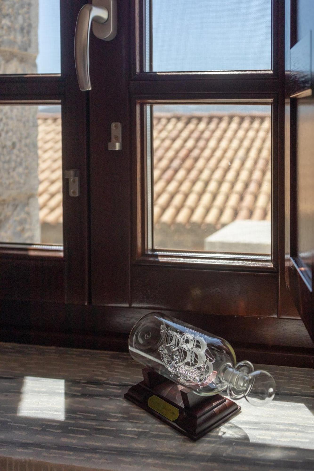 Petritis Guesthouse Oítilon Buitenkant foto